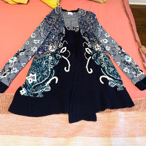 Anthropologie Emmia Hand Stitched Cardigan Monogram - Picture 4 of 14